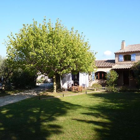 Апартаменты " Le Bosquet Fruite En Provence Occitane Баньоль-сюр-Сез Экстерьер фото